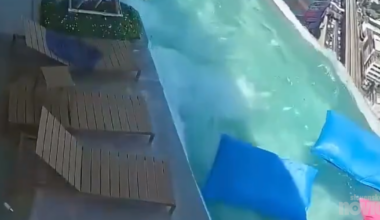 Dramatični posnetki na bazenu: uživali so krasen dan, nato se je zatreslo (VIDEO) - Slovenske novice