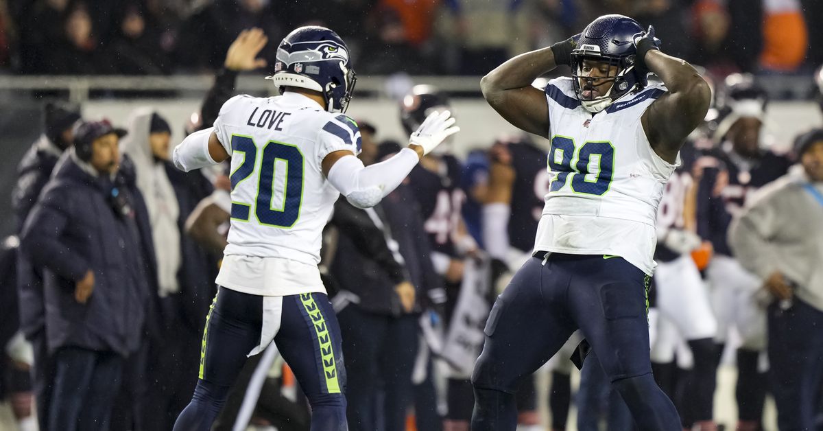 Seattle Seahawks 2025 Free Agents: How much cap space it took to retain Jarran Reed