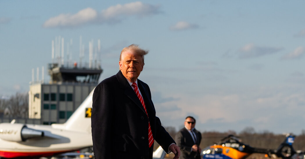 Trump Administration Live Updates: Venezuela Prepares to Accept Deportees After Reaching Deal with U.S.