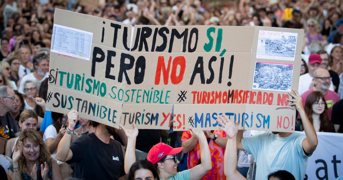 Why is Spain introducing tighter regulations for tourists? – The Irish Times