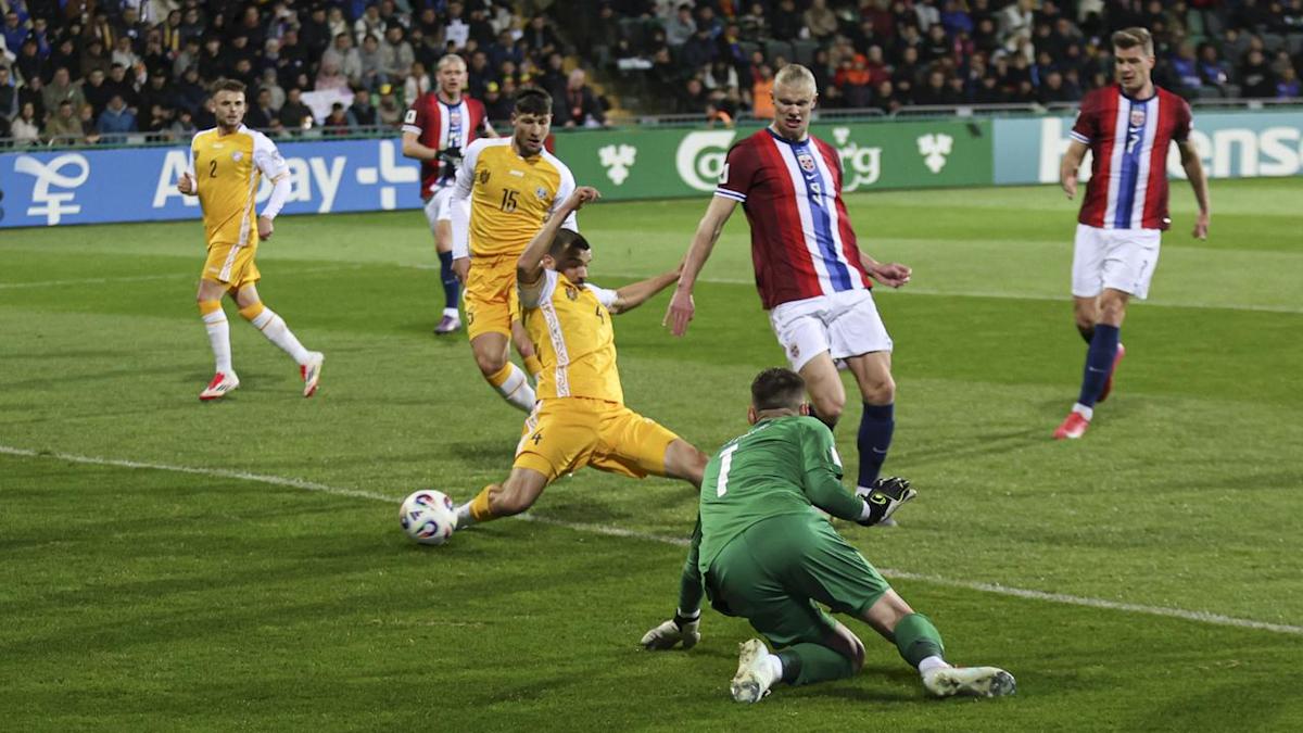 Haaland on target in Norway's World Cup rout of Moldova
