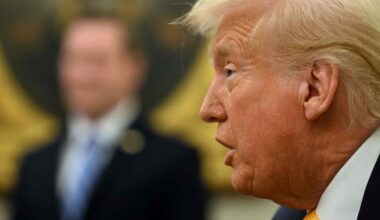 Donald Trump menace la France et l’UE d’imposer des droits de douane à 200 % sur les vins et champagnes