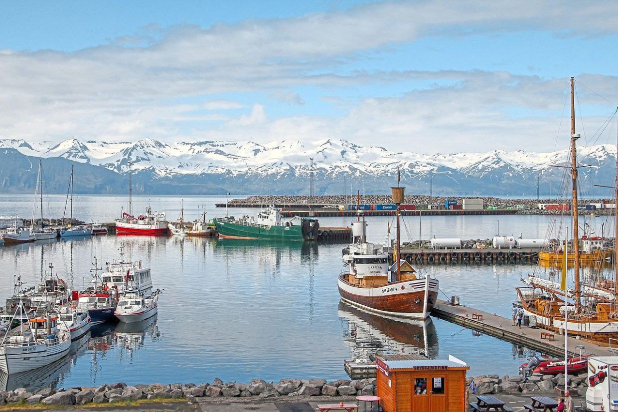 Iceland keeps tourism boom under control with resource fee