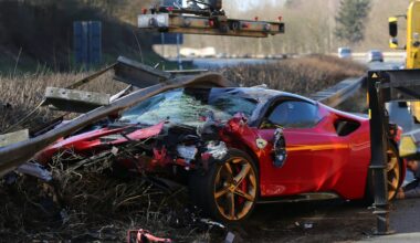 Unfall mit Ferrari bei Probefahrt: Halbe Million Schaden | Regional