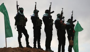 Israeli leaders call urgent meeting over fears of imminent 'Hamas ground invasion' - World News - News
