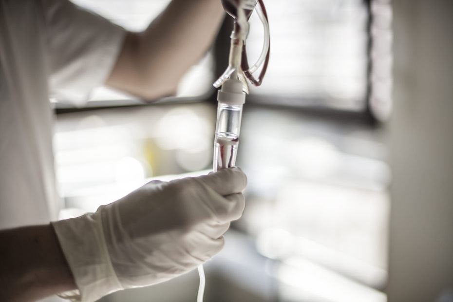 Euthanasie : une jeune femme tétraplégique de 24 ans réclame au tribunal le droit de mourir, son père s'y oppose