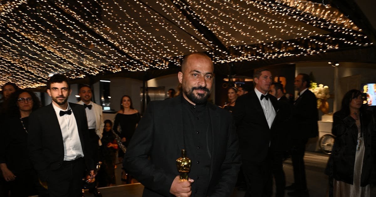 Oscar-Winning Palestinian Director Kidnapped After Israeli Mob Attack