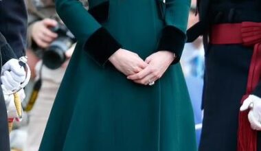 Royal experts reveal Princess Kate and Princess Beatrice's style secrets on Palace Confidential's fashion special