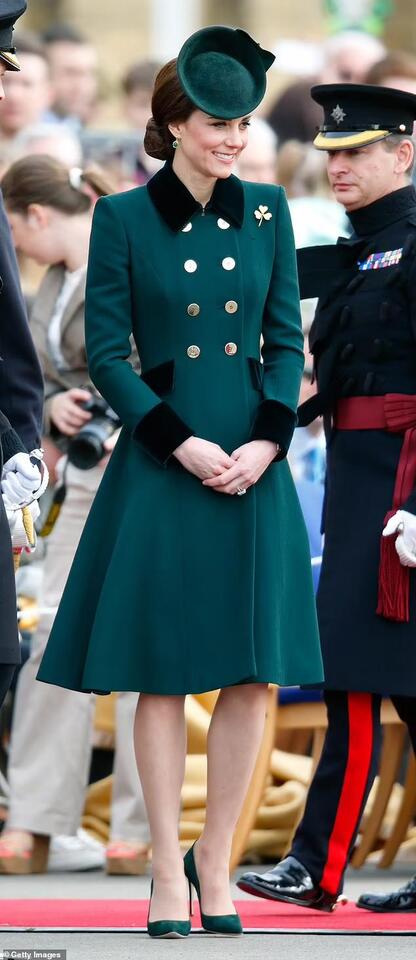 Royal experts reveal Princess Kate and Princess Beatrice's style secrets on Palace Confidential's fashion special