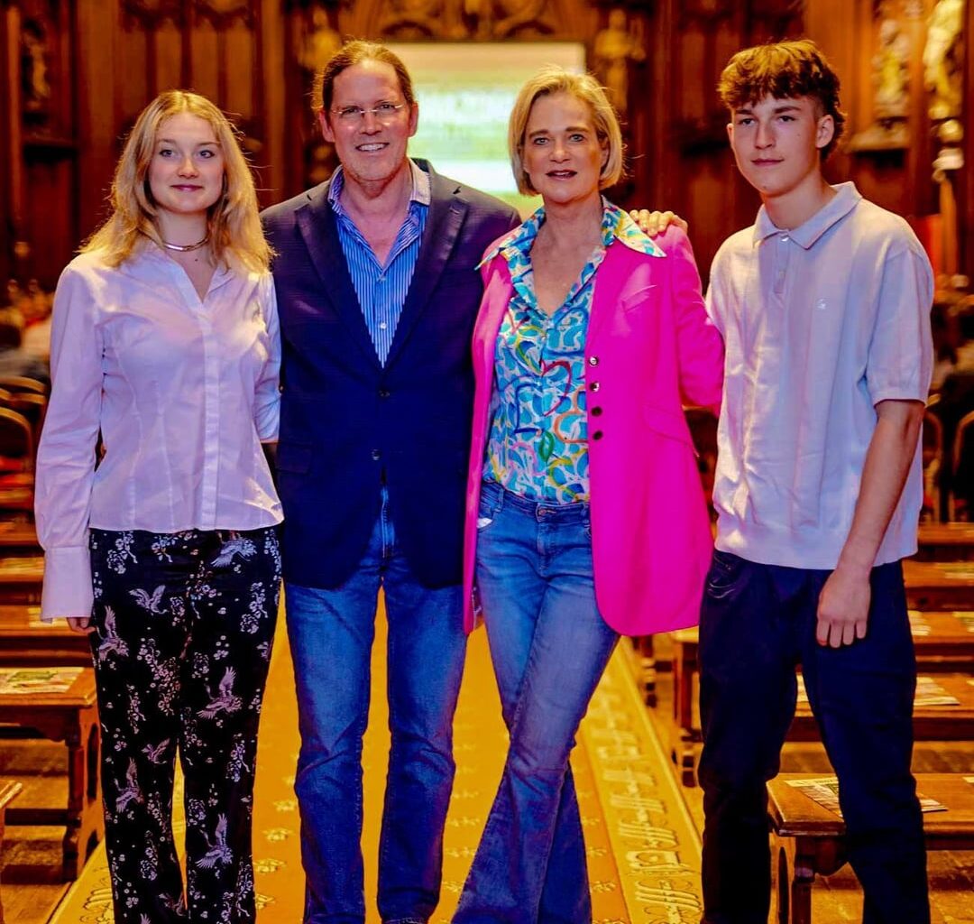 Delphine’s Kids Look Like Elisabeth and Emmanuel