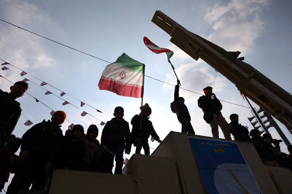 Iran's rulers caught between Trump's crackdown and a fragile economy