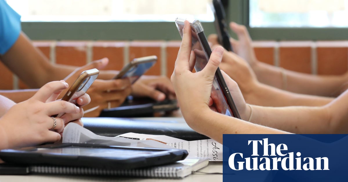 Rest of Europe should follow Denmark’s lead in banning phones in schools, says expert | Denmark