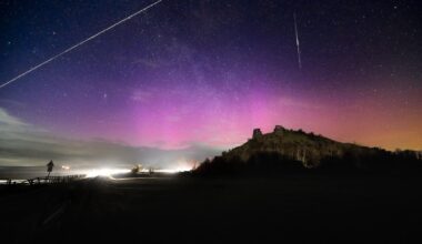 A faint northern lights display tonight at Dryslwyn Castle