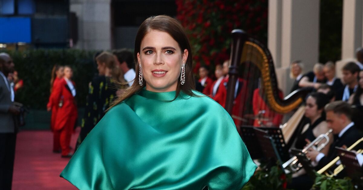 Princess Eugenie says she's 'proud of my scar' in empowering message | Royal | News