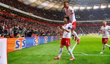 Lewandowski nets late winner as Poland start World Cup qualifiers with win over Lithuania