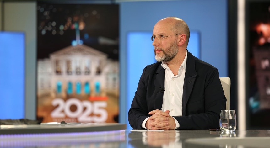 "É preciso afastar Luís Montenegro". Rui Tavares acredita que o primeiro-ministro "vai ser problema para o país"