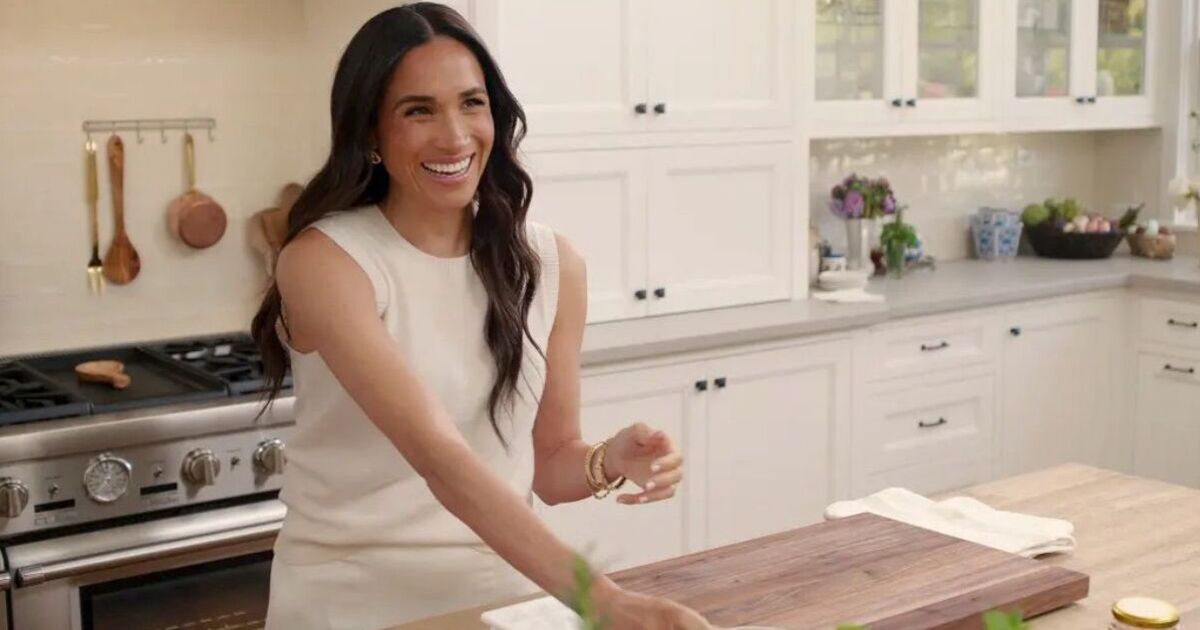 Royal Family LIVE: Meghan Markle's series torn apart by Netflix insider | Royal | News