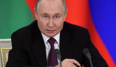 Ukraine LIVE: Russia 'plans new attack' as Putin told he must pay for £386bn damage | World | News