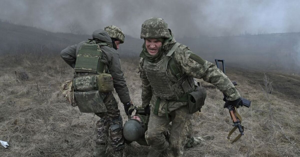 Ukrainians in ‘scene from horror movie’ as they face Russian drone attacks during retreat | World | News