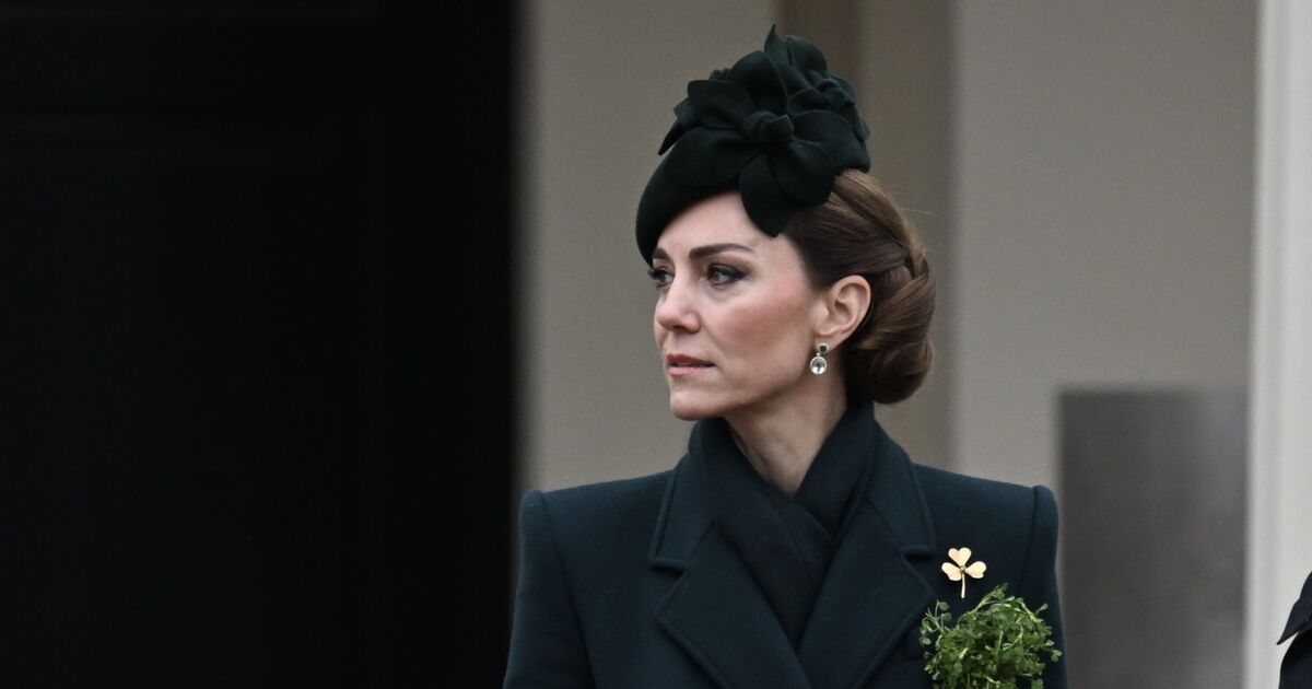 Kate Middleton lauded by expert as major contrast from Meghan spotted | Royal | News