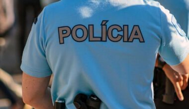 Police in Portugal intercept submarine crossing Atlantic with 6.5 tonnes of cocaine | World | News