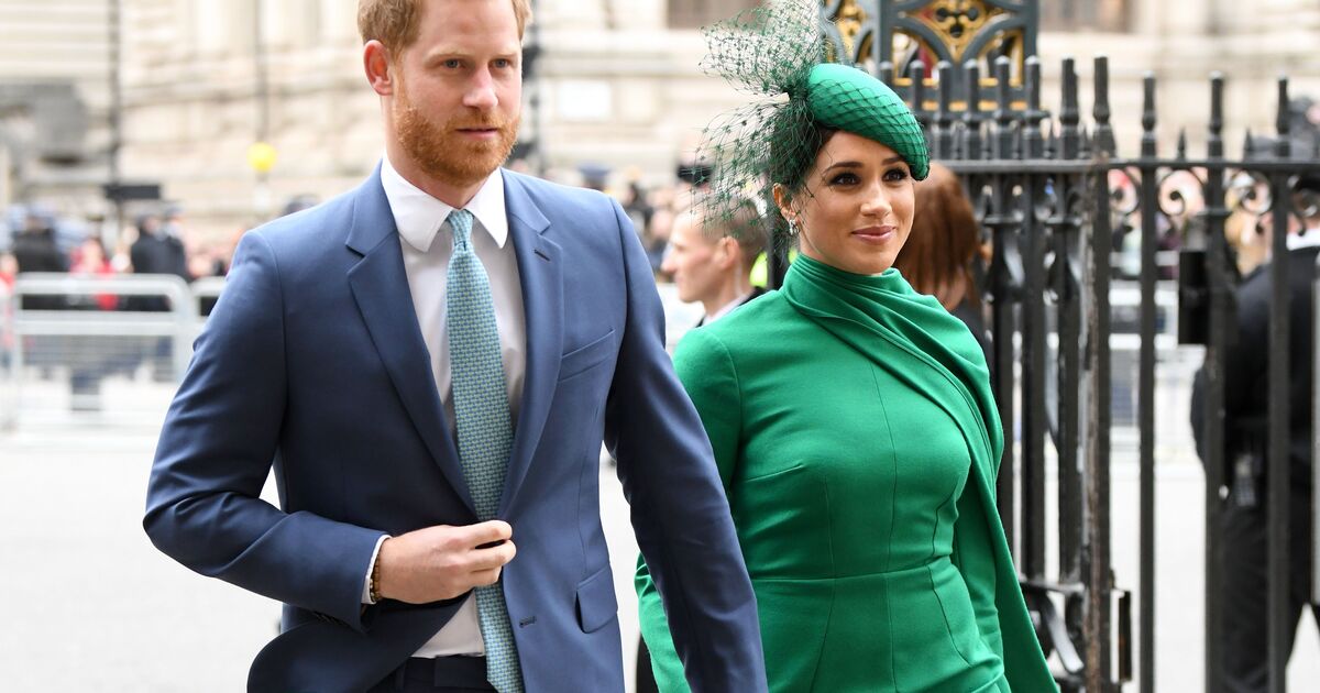 Royal Family Live: Lipreader decodes Prince Harry's brutal 7-word remark about William | Royal | News