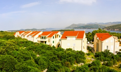 Croatian Real Estate Law Changes: OECD Buyers to Gain Equal Rights, Sparking Debate