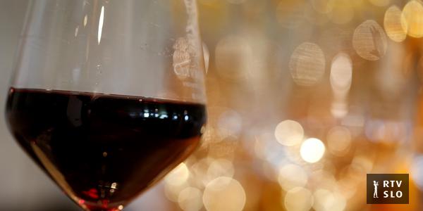 Trump Evropski uniji grozi z 200-odstotnimi carinami na vino in druge alkoholne pijače