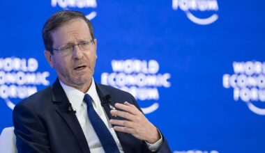 Israël étend son opération au sol, le président israélien se dit «troublé»