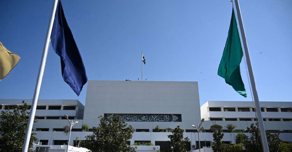 Pakistan names new petroleum, privatisation chiefs in reshuffle - Dubai Eye 103.8