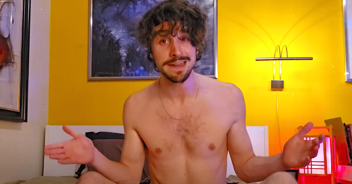 Kennedy Center Worker Gets Completely Naked To Ponder Whether To Stay Or Quit