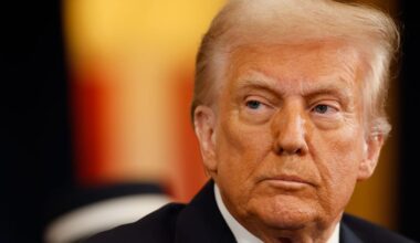 Memo: Trump Told AG Pam Bondi to Target Law Firms That Challenge Him