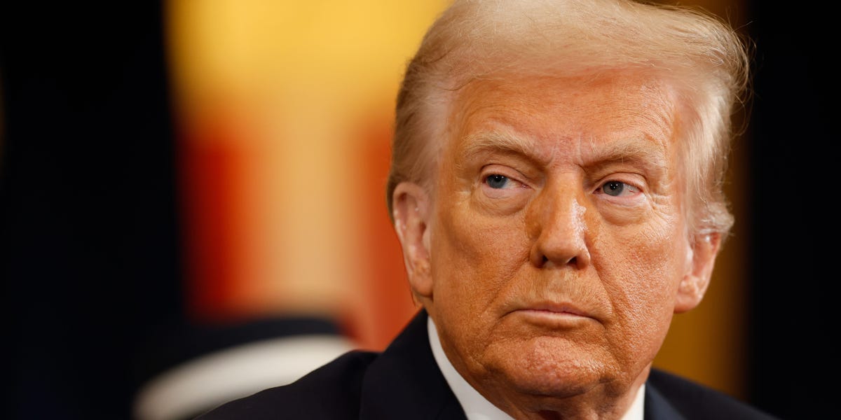 Memo: Trump Told AG Pam Bondi to Target Law Firms That Challenge Him