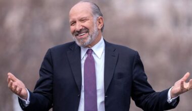 Howard Lutnick Pummeled Over Social Security 'Fraudster' Comments