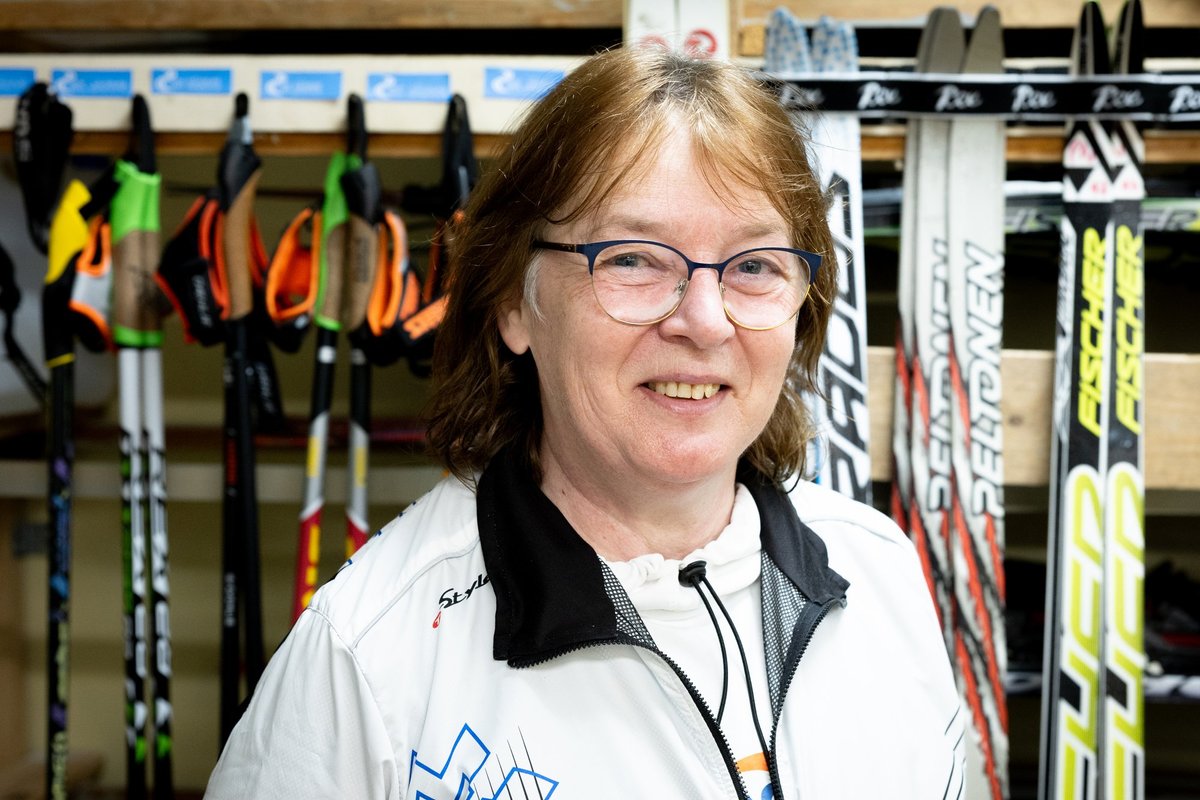 Eesti spordisõbralikem õpetaja Piret Niglas: kui me lapsi lörtsise ilmaga õue ei saada, siis nad ei teagi, mis on päriselu