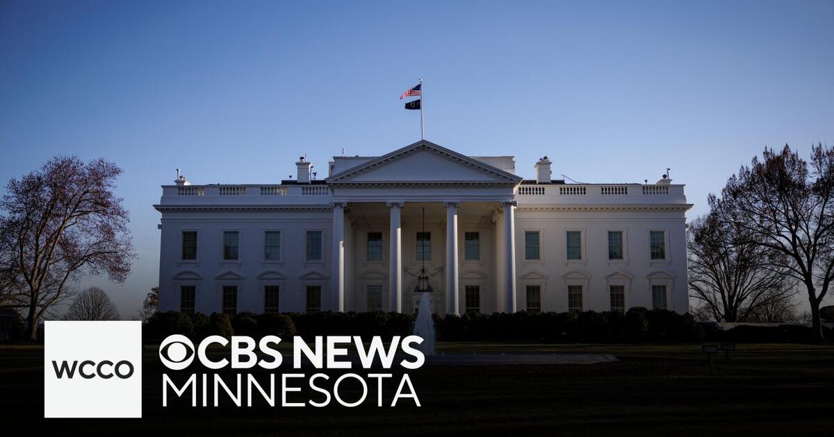 A battle for power at the White House ensues as legislators try to avoid a government shutdown