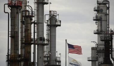Oil Executives Talk Permitting But Not Prices in Trump Meeting