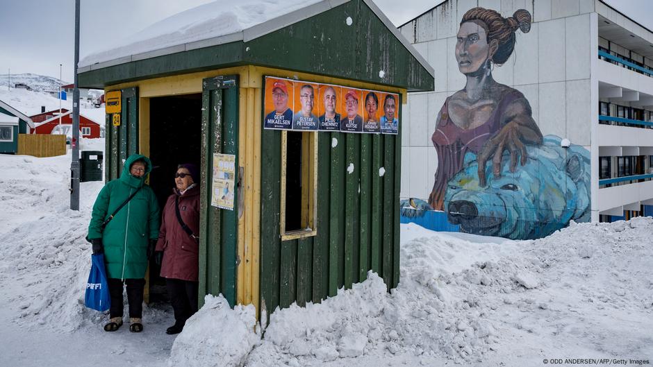 Trump and supporters' false claims on Greenland – DW – 03/14/2025