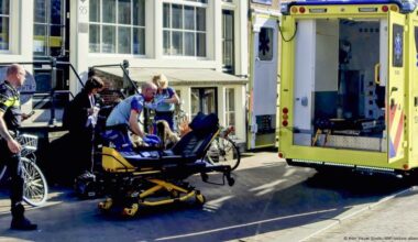 Several wounded after stabbing near Dam Square – DW – 03/27/2025