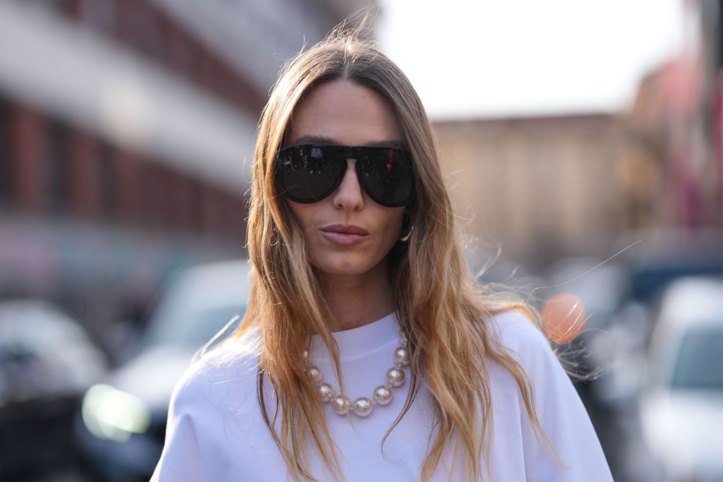 Pearls with a simple white tee are effortlessly cool