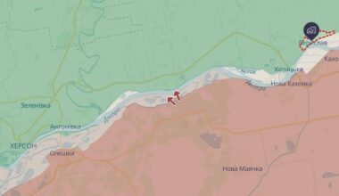 Russians attack civilian car in Kherson Oblast: one killed, one injured