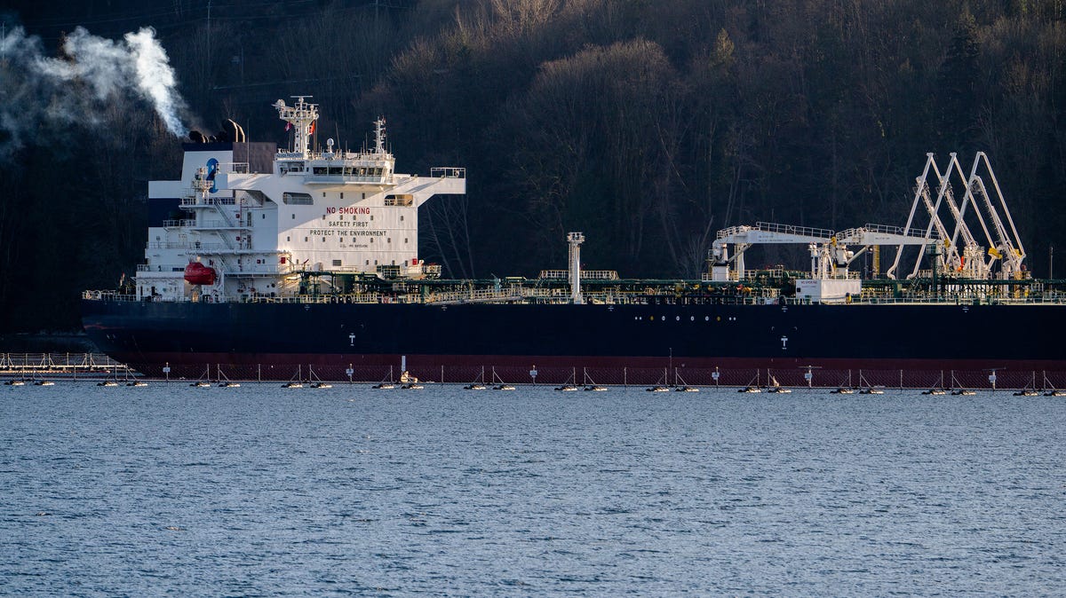 Canadian crude oil could expose Trump's false tariff narrative