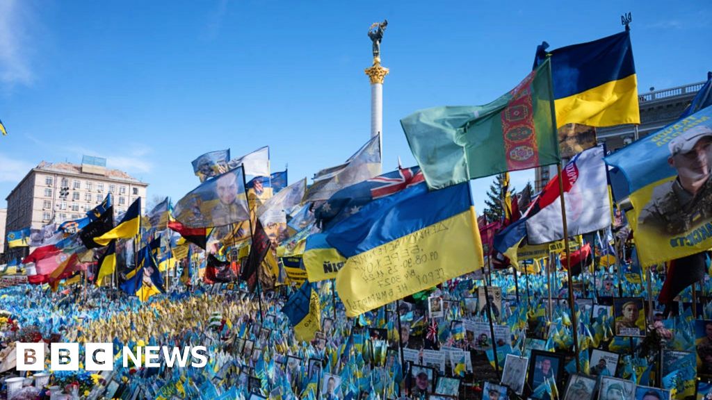 A general view of the flags of Ukraine, the United States and others at Independence square during the commemoration ceremony for the 6 Americans, who died fighting for Ukraine during Russia-Ukraine war in Kyiv, Ukraine on March 14, 2025