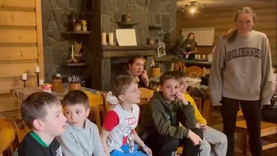 NH students in Poland to help Ukrainian children dealing with war-related trauma