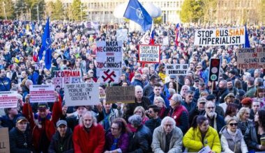 Thousands of Slovaks protest in Bratislava against PM Robert Fico and his Russia-friendly policies