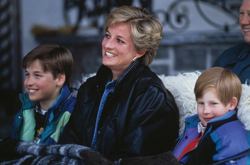 Princess Diana with Prince William and Prince Harry in March 1993. Photo: Getty