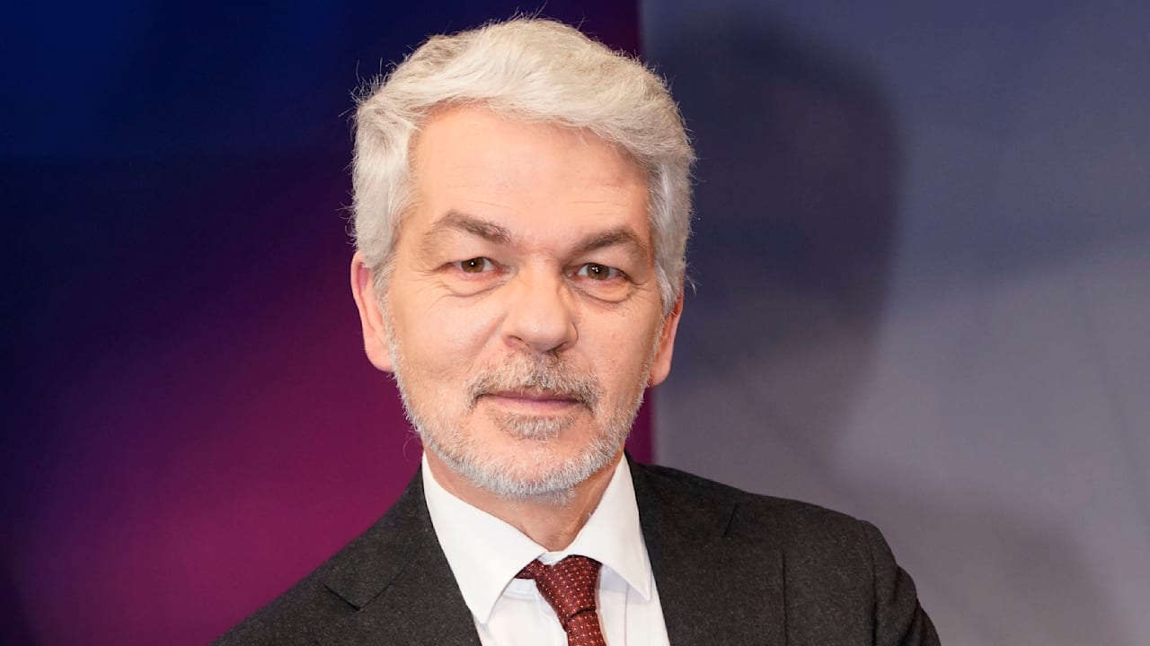 Militär-Experte Masala bei Lanz: Deutschland kann Städte nicht vor Putins Raketen schützen | Politik