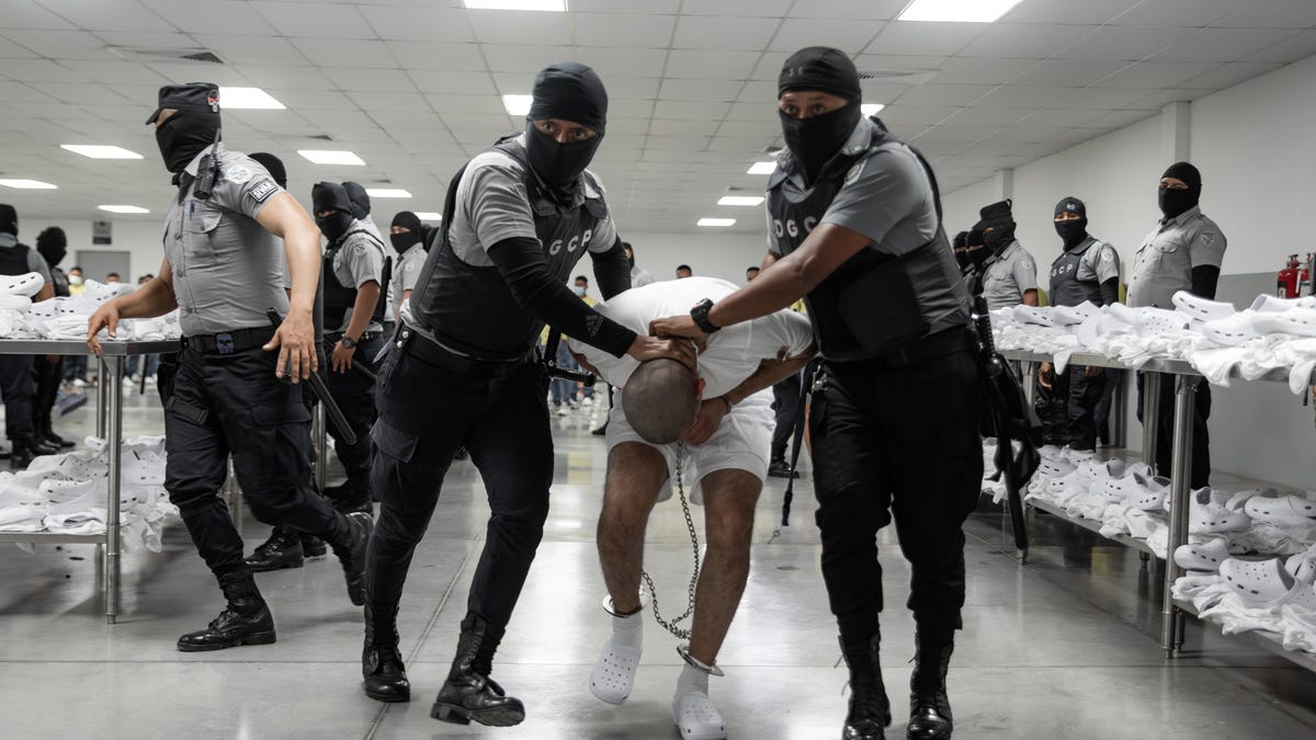 How bad is CECOT, Trump's favorite Salvadoran prison? Watch the video.