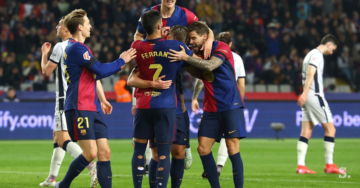 Barcelona beži Realu - siol.net