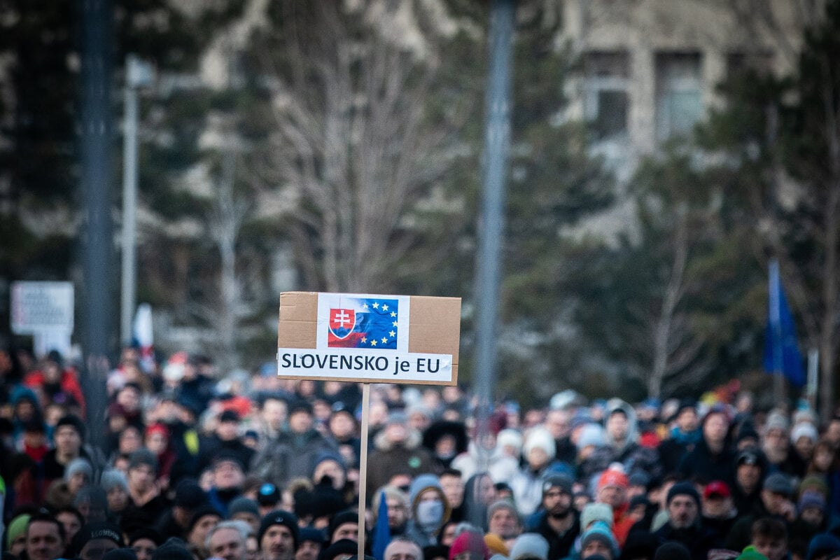 Protesty na Slovensku: LIVE správy dnes 7. 3. 2025